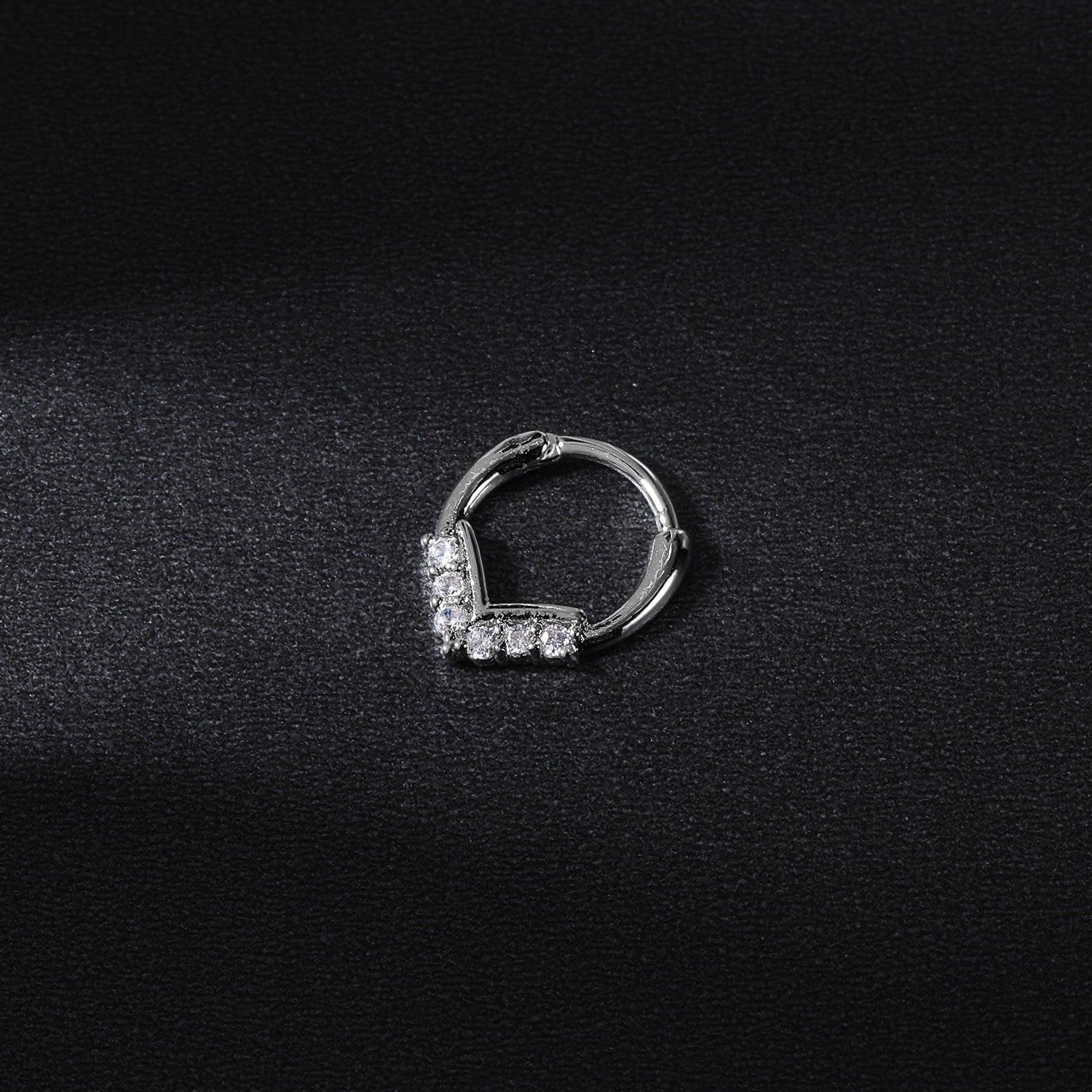 16g-v-shape-septum-clicker-nose-ring-white-crystal-cartilage-helix-piercing