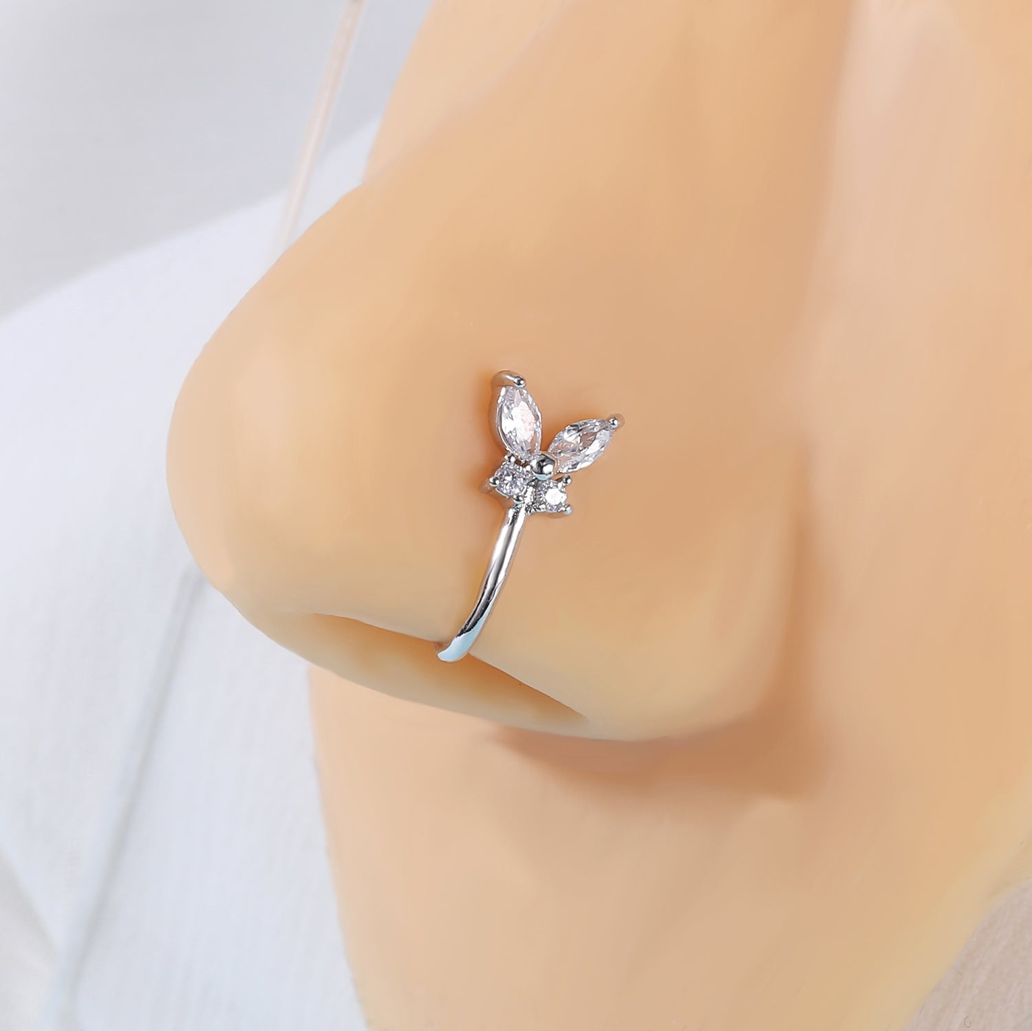 zs-white-zircon-butterfly-u-shaped-nose-clip-simple-stainless-steel-fake-nose-ring