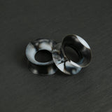 3-25mm-Thin-Silicone-Flexible-Black-White-Ear-Tunnels-Round-Edge-Double-Flared-Expander-Ear-plug